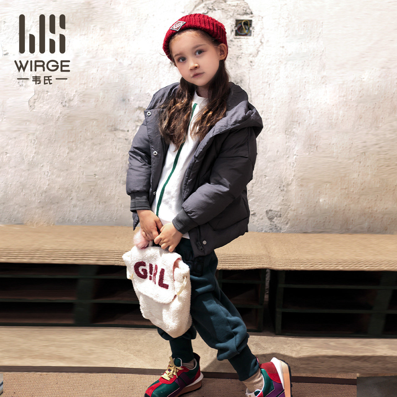 韦氏中大小童装女童冬装新款儿童冬季加厚白羽绒短款面包服时尚款