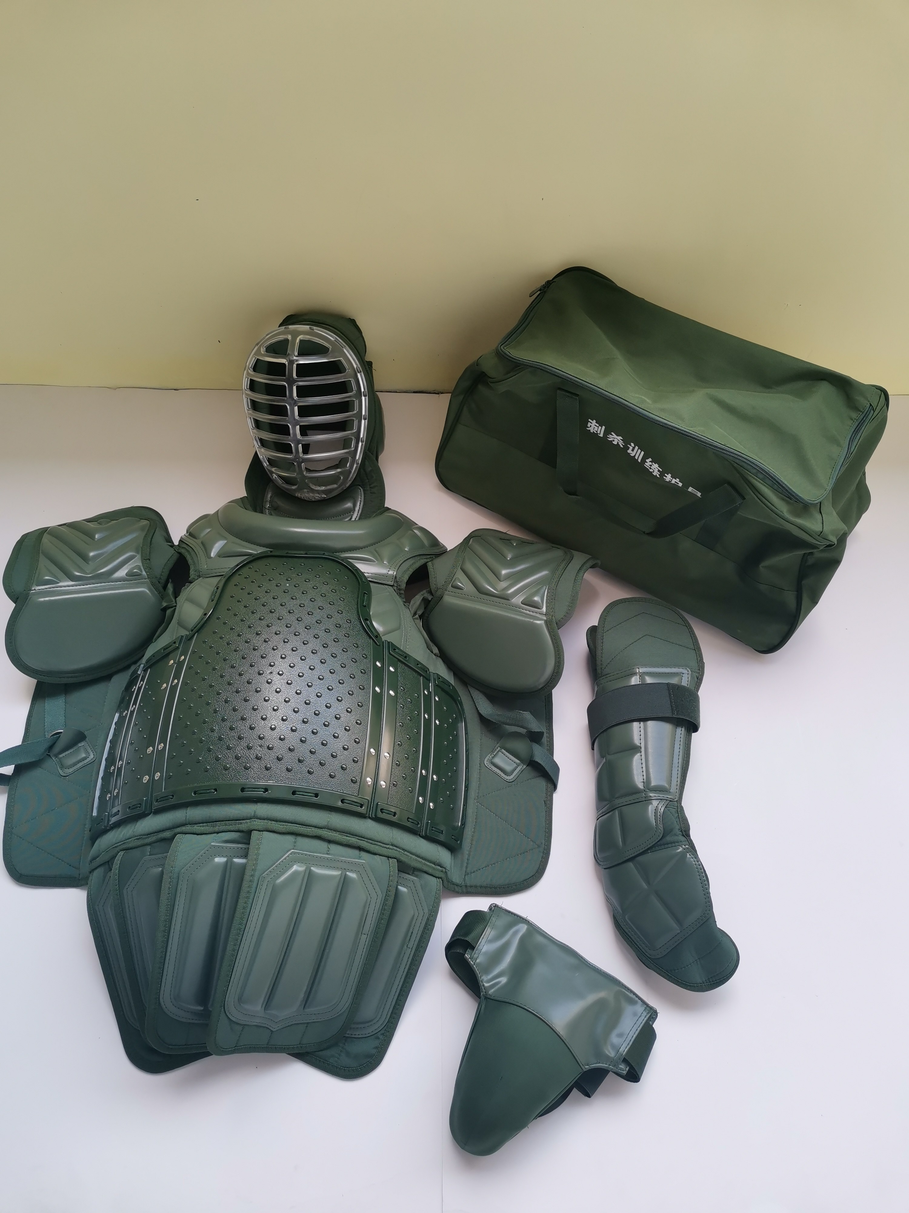 对抗训练护具木枪华辉刺杀格斗击剑护甲运动护具