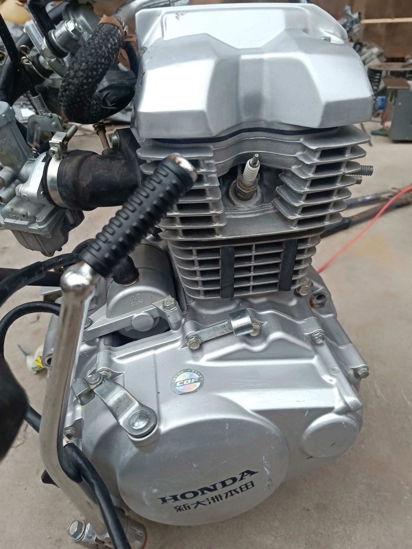 车件品牌摩托车站龙站鹰发动机cbf150链条动力力强摩托车发动机