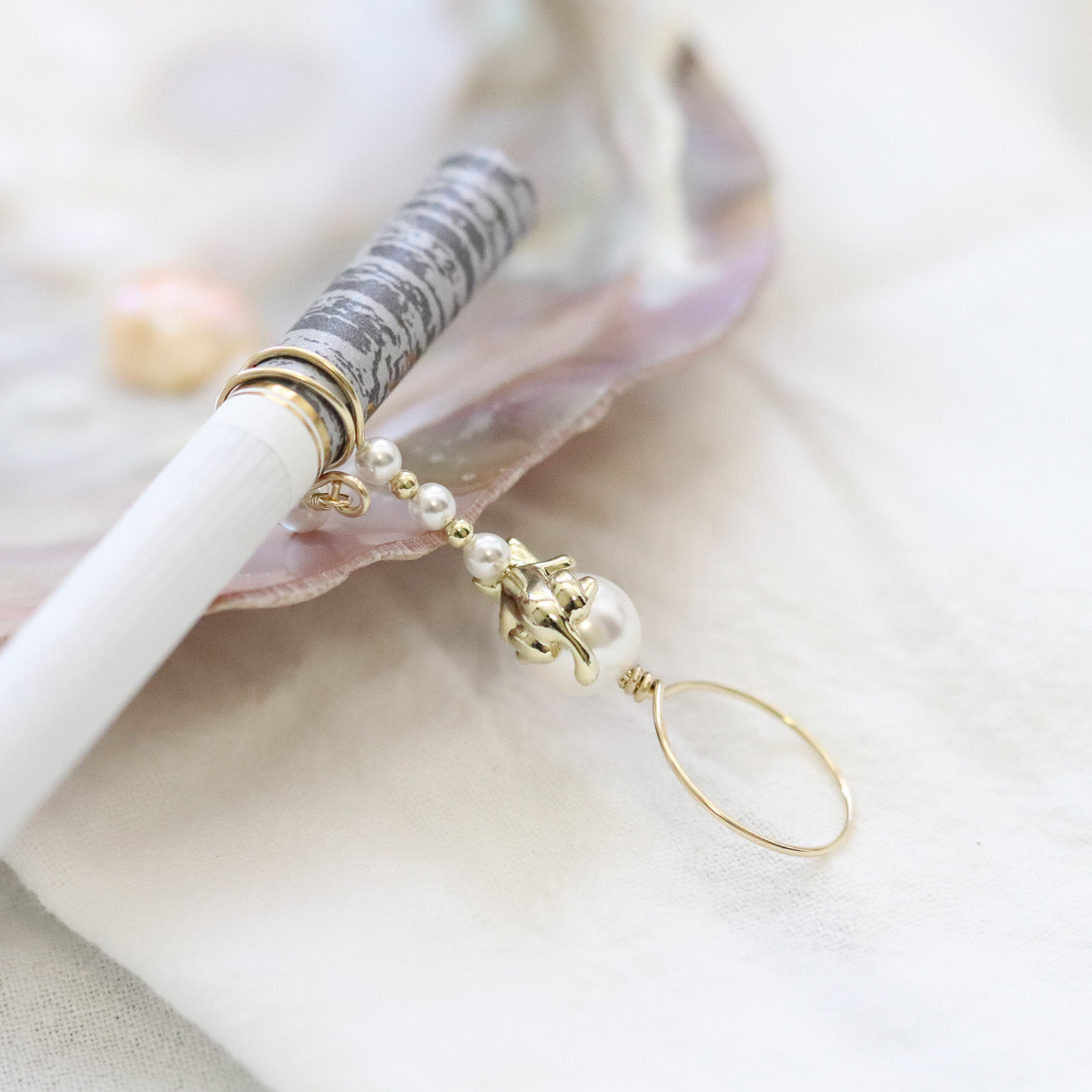 女士香烟指环托架女生吸烟戒指不熏手戒指