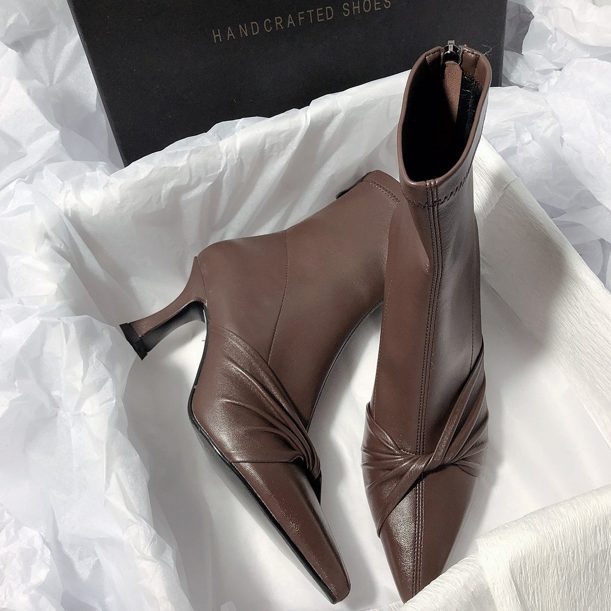 森屿海巷气质优雅2022新款尖头温柔高跟蝴蝶结时装靴