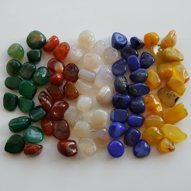 天然五色石玛瑙颗粒碎石佛教七宝宝石供佛曼扎摆件