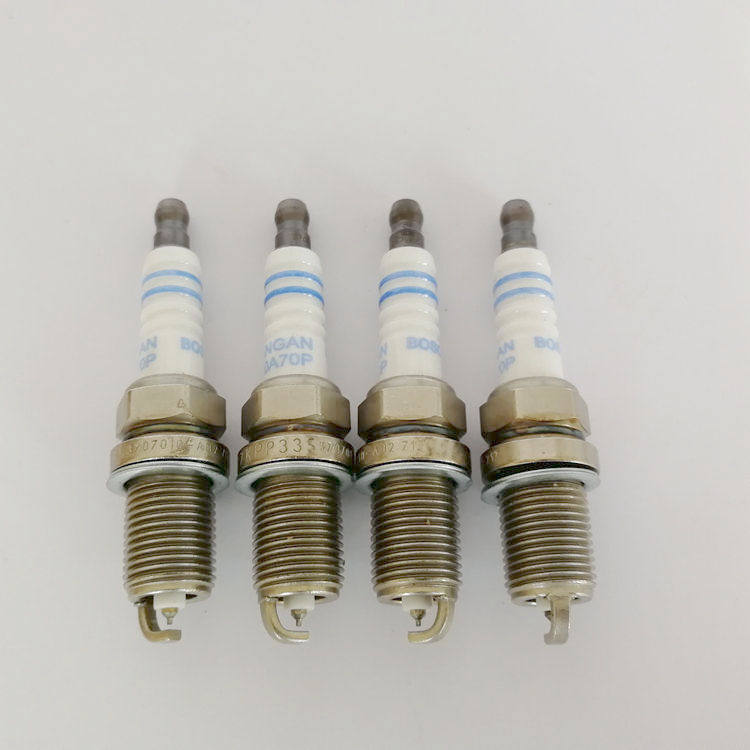 火花塞适配长安cs751.8t2.0火嘴cs751.8t原厂4s四支火花塞