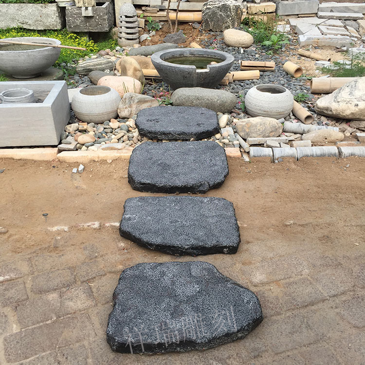 户外汀步石头脚踏石材青石板铺地石花园庭院踏步石雕