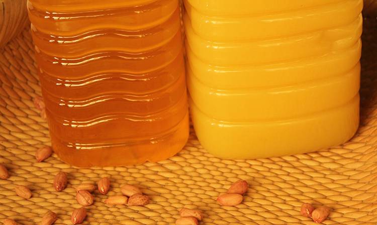 纯正花生油纯天然非转基因物理压榨食用植物油一级花生油农家自榨