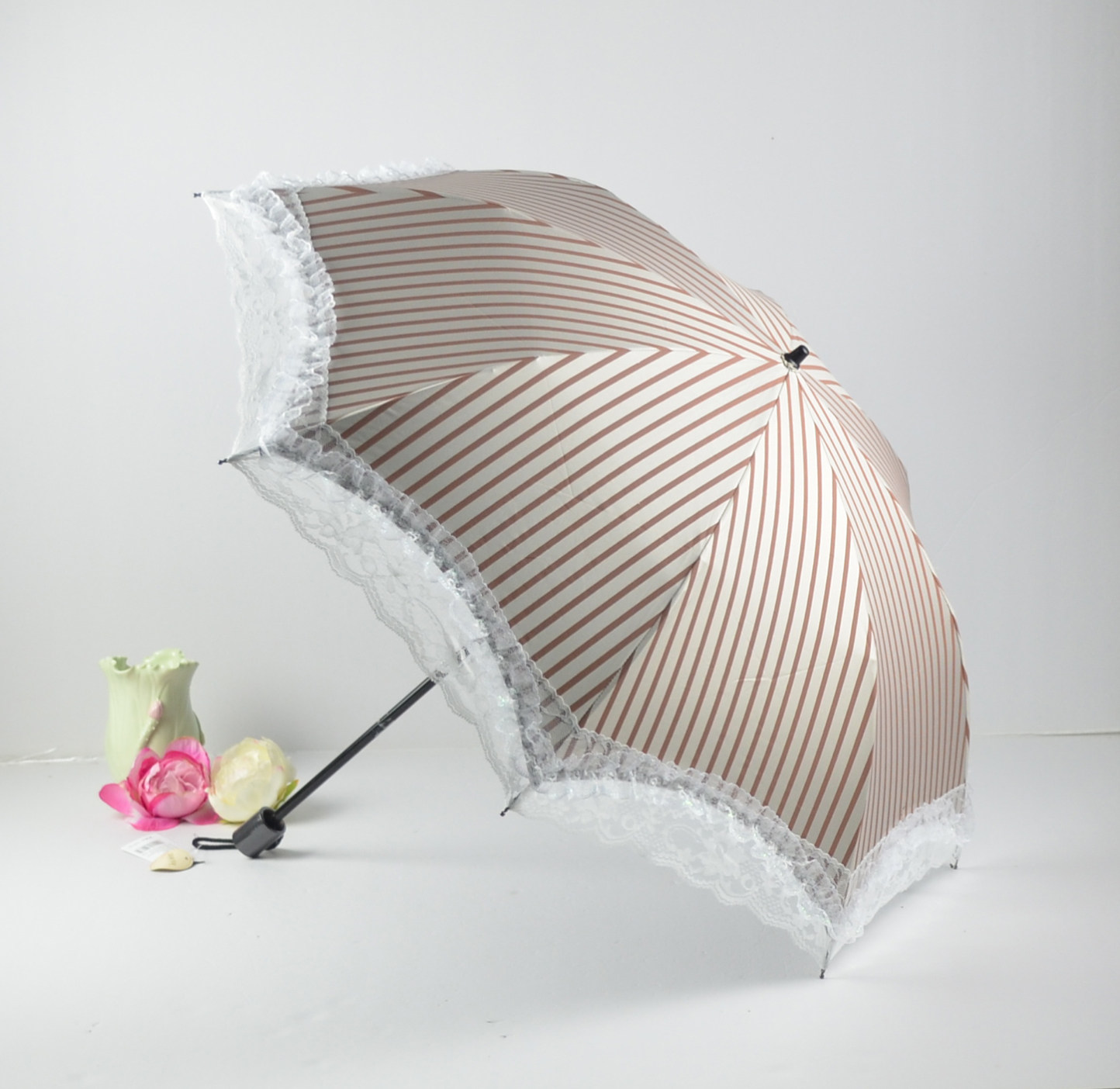 太阳城洋伞二折伞小清新太阳伞黑胶防晒防紫外线遮阳伞晴雨伞两用