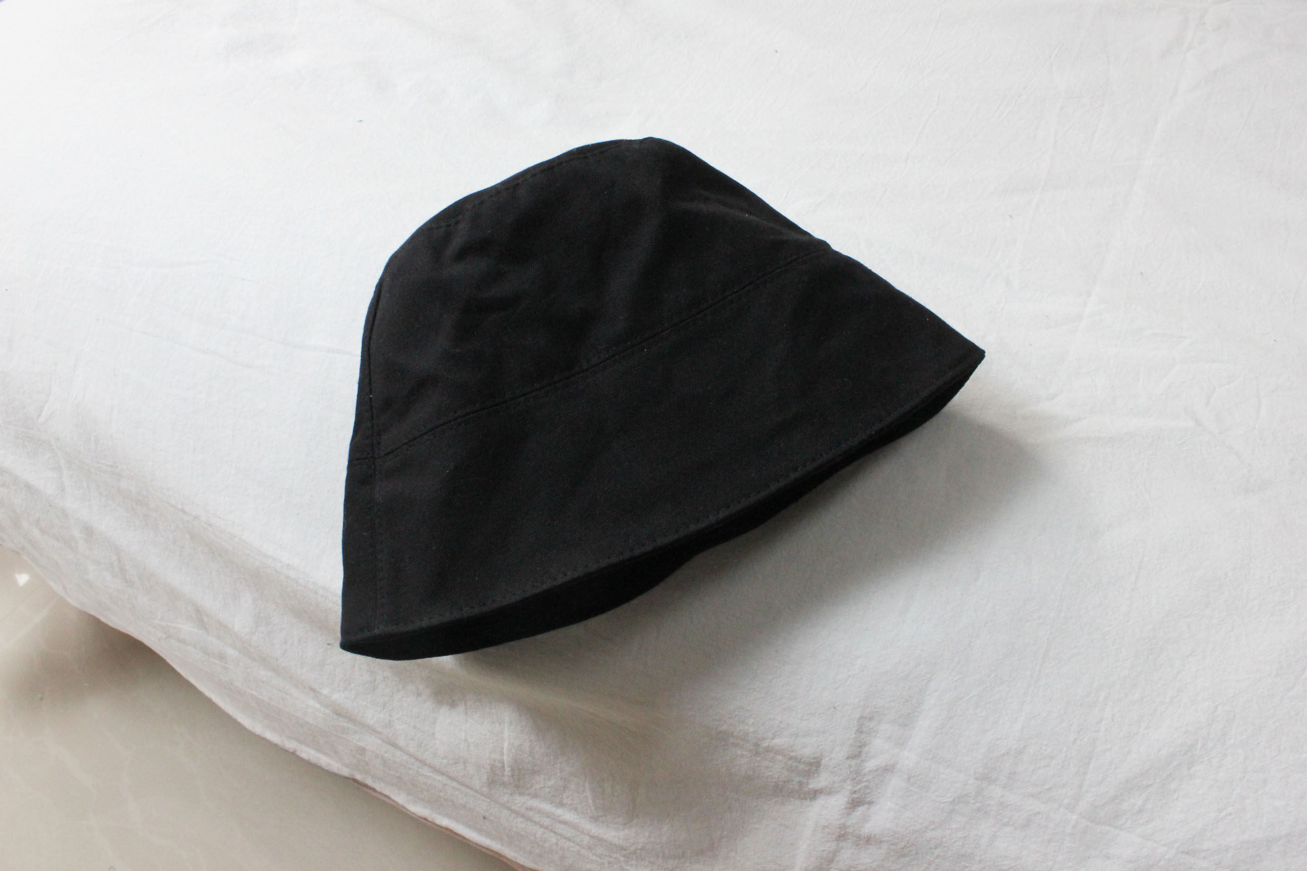 邪恶先生直筒帽黑色渔夫帽子女韩版百搭纯色钟型盆帽遮阳防晒帽男