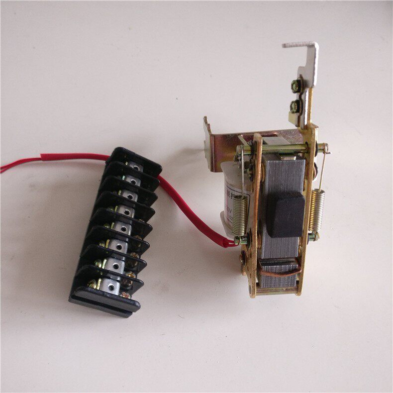 dz20ydz20j1250欠失压脱扣器预付费电表可用没电脱扣器
