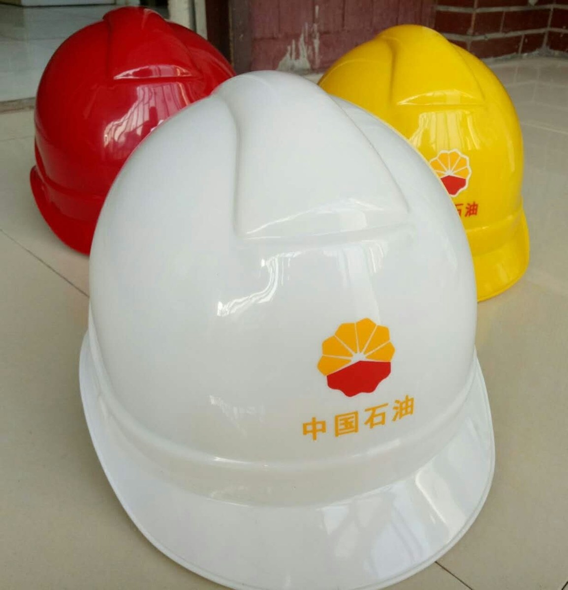 安全帽中石油高强度防砸电力电工中国石油施工安全帽