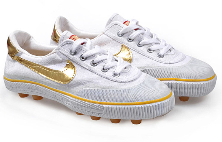 三球国货正品球牌足球鞋比赛球鞋中考全部码数足球鞋