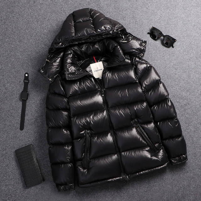 Off-season special down jacket for men with extra thick short trend handsome bright face extra thick warm man winter coat with velvet Off-season special down jacket for men with extra thick short trend handsome bright face extra thick warm man winter coat with velvet