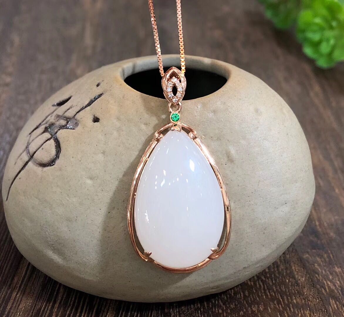 项坠水滴玉水羊脂白玉吊坠金吊坠18k料镶玉籽项坠