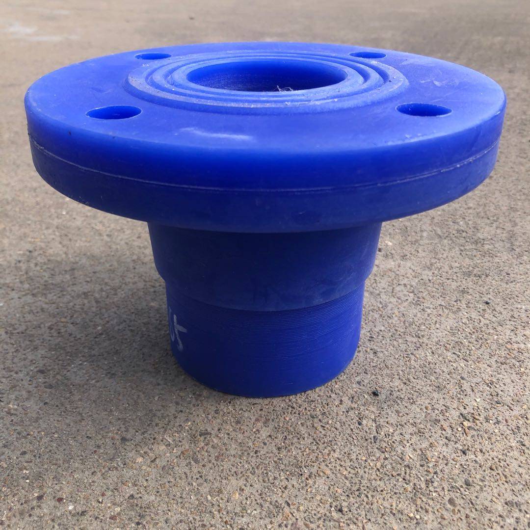 法兰pe滚塑桶焊接塑料水箱水塔储罐进出出水法兰新