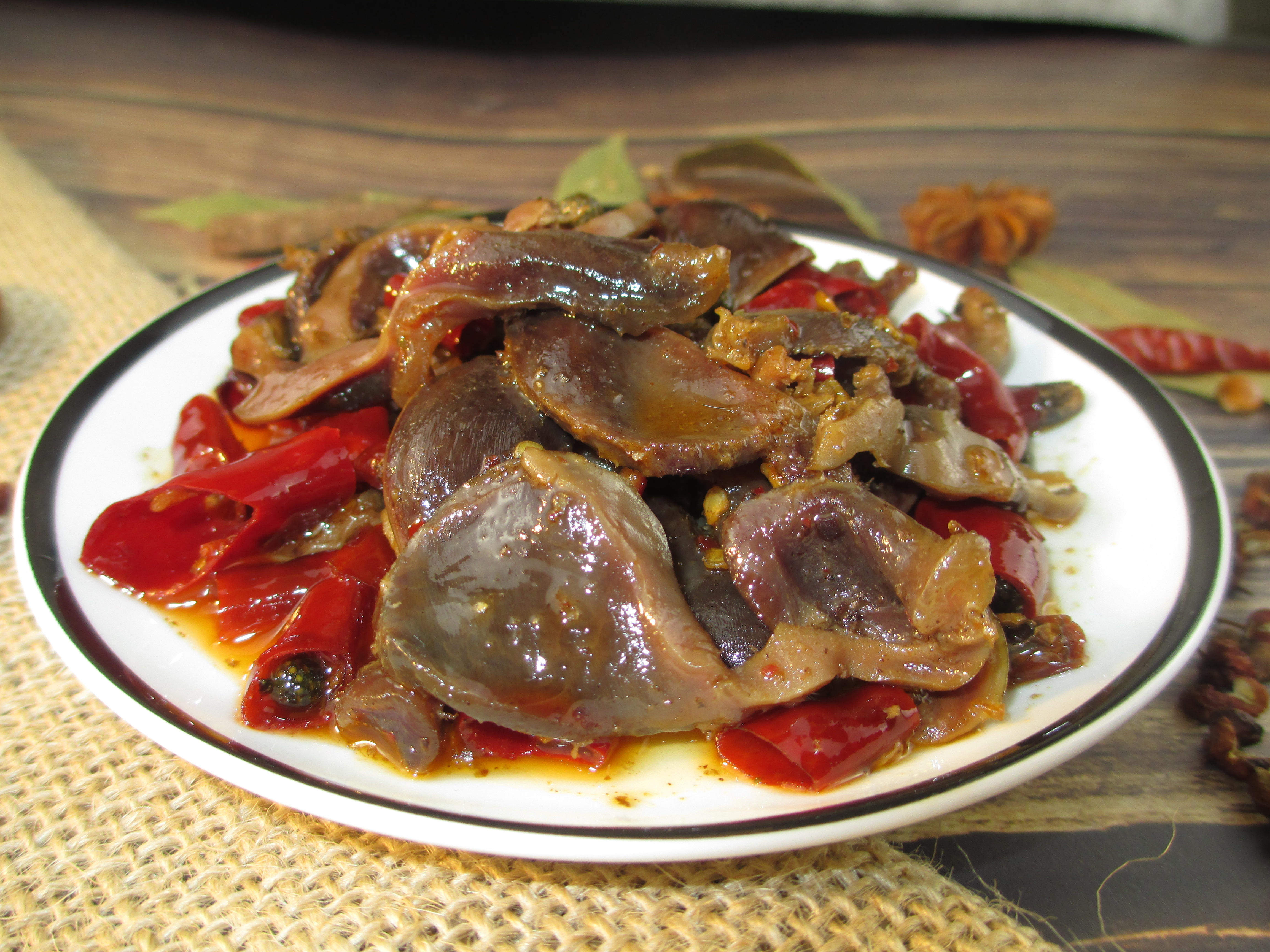 吃鸭包包五香香辣100g肉冷星际私房妈的妈妈鸭肉零食