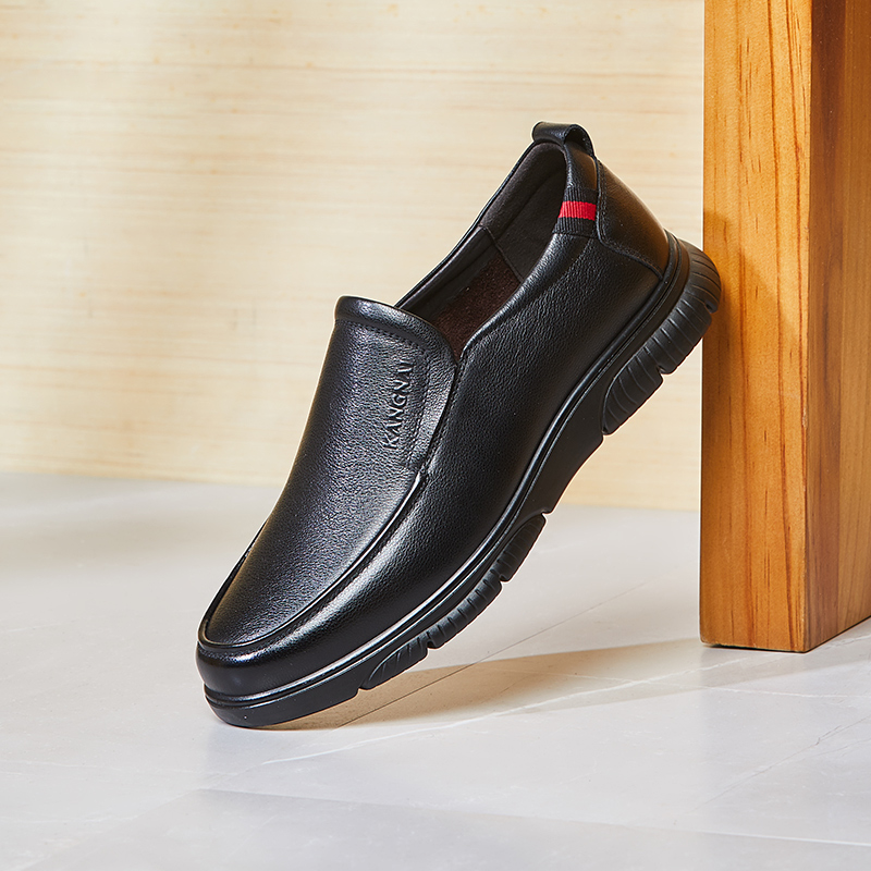 皮鞋康奈男鞋新款软面套商务休闲真皮懒人一脚休闲皮鞋