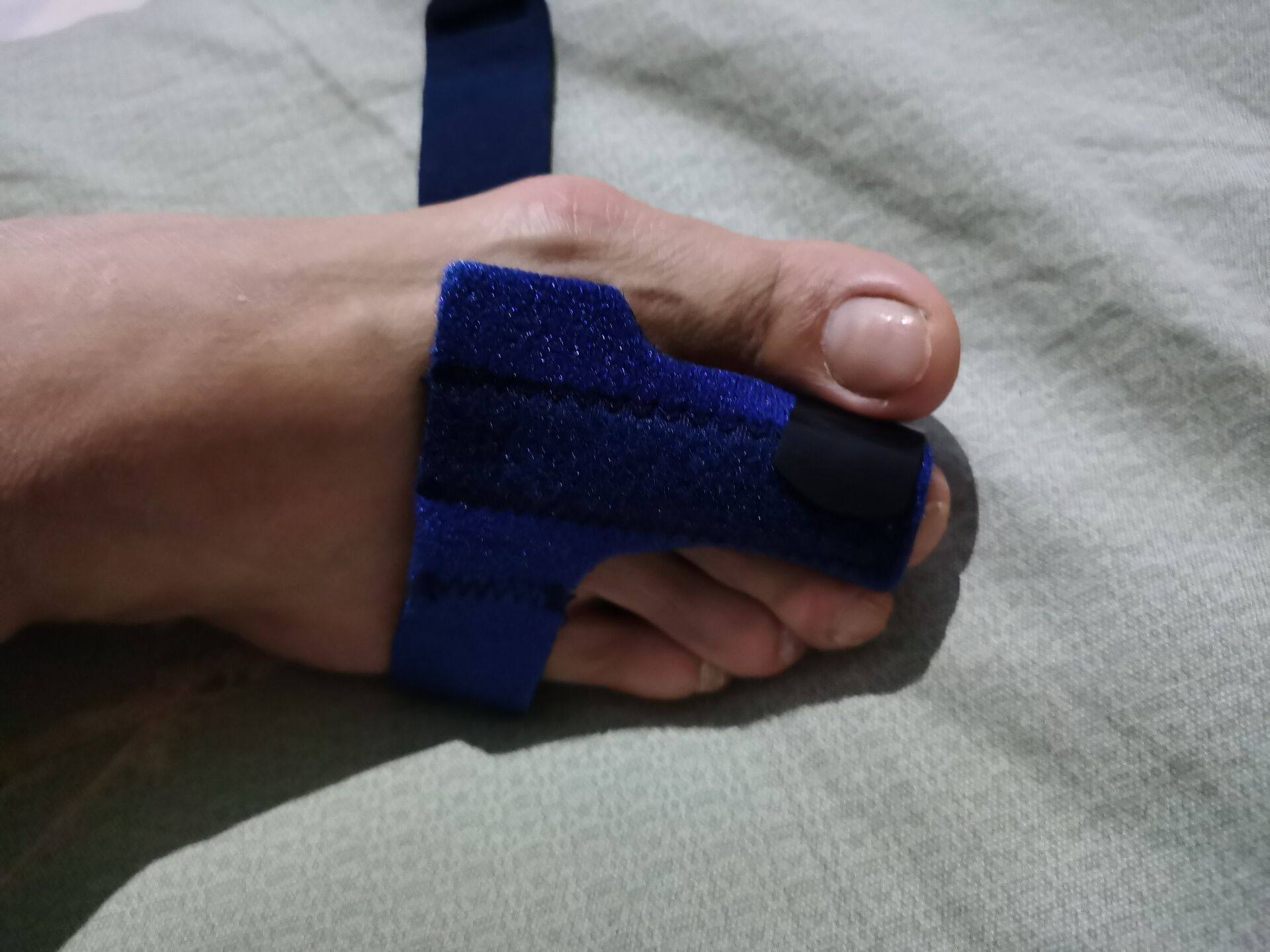 脚趾骨折石膏骨裂保护套可穿穿鞋其他固定器钢板保健护具护腰