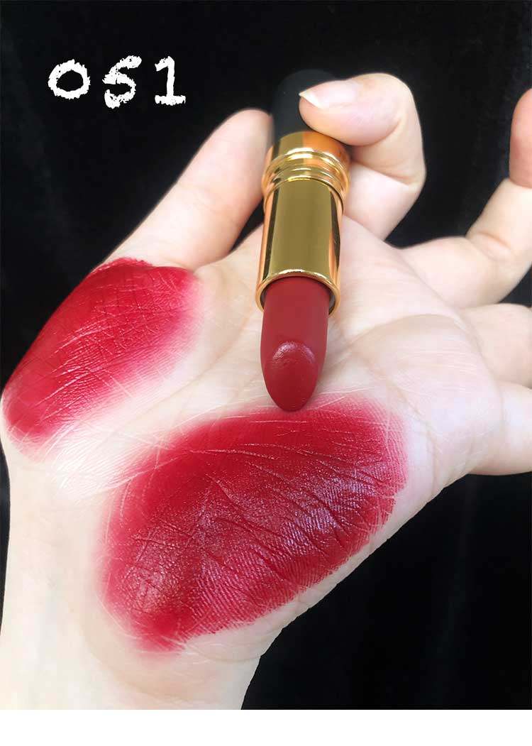 挖到宝藏了!露华浓黑管口红051 525 325 225持久滋润 开架之王