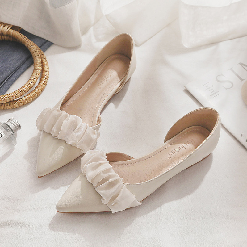 浅口 尖头侧空晚晚风气质单鞋平底瓢鞋