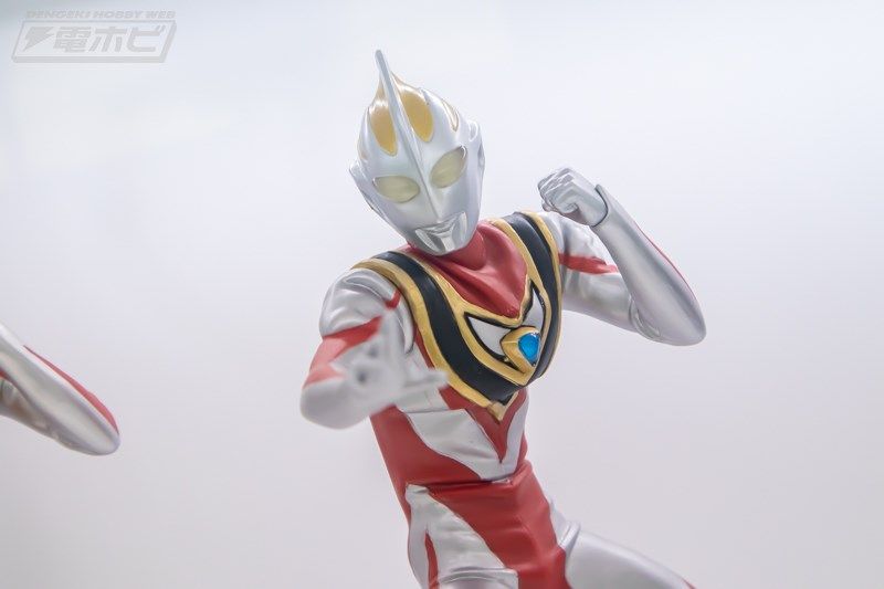 现货眼镜厂景品英雄勇像佳亚盖亚奥特曼v1v2手办