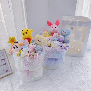 Winnie the Pooh, Piggy, Minnie, Eeyore ແລະ Donkey Dolls Bouquet, ຂອງຂວັນສໍາລັບແຟນ, ຫມູ່ເພື່ອນ, ເດັກນ້ອຍ, ຮູບຈົບການສຶກສາ