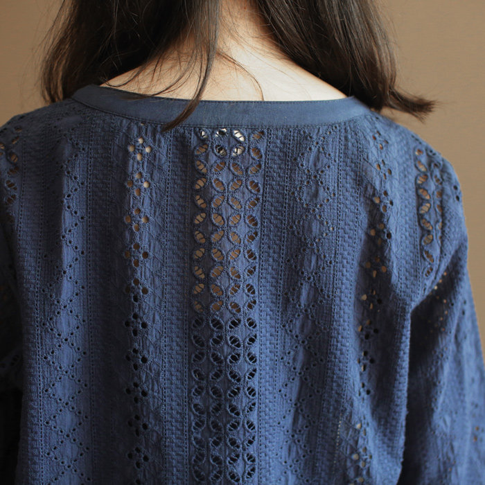 三五年y178通体镂空绣花v领纯棉衬衫森女宽松夏装新款开衫上衣女