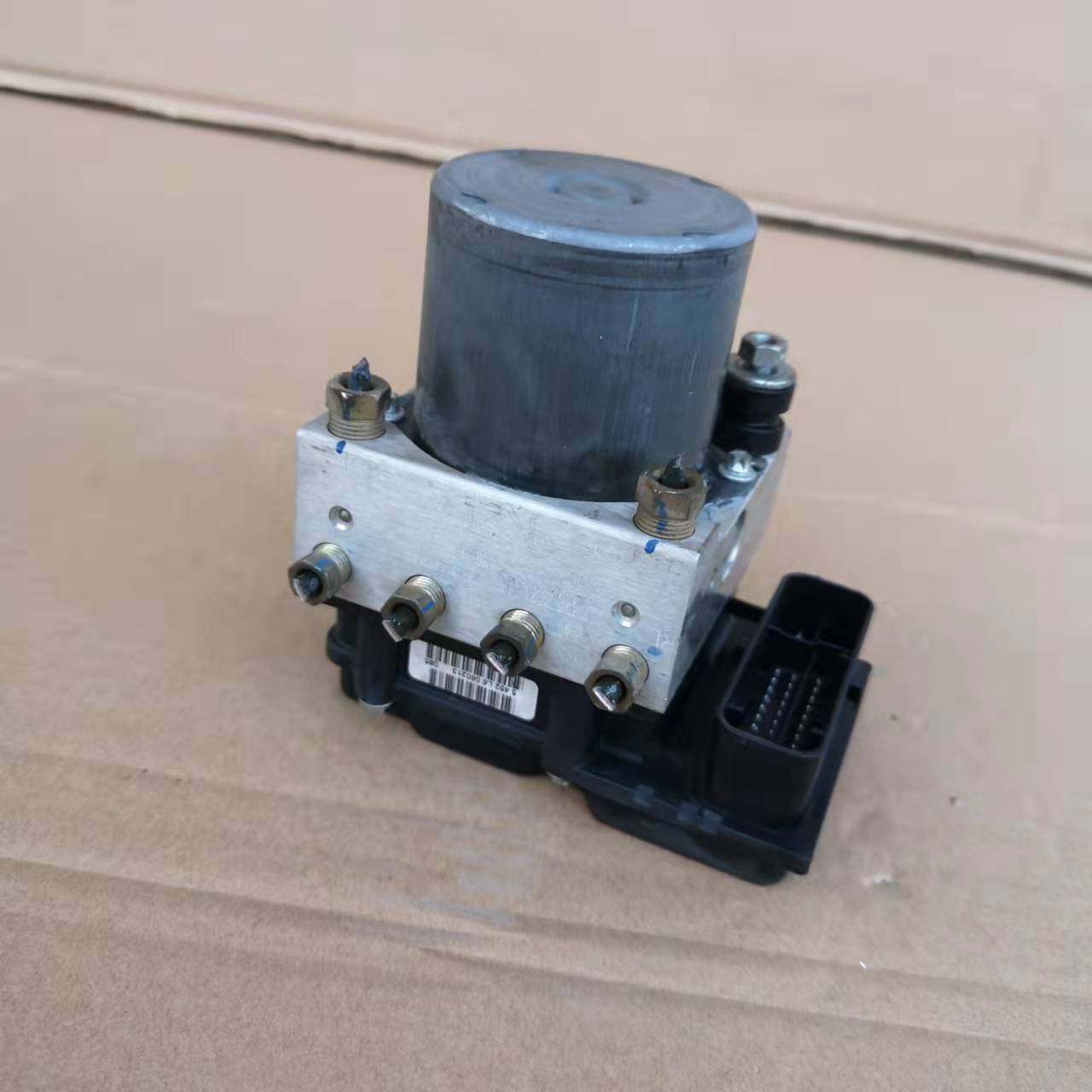 刹车abs总成适用于长城炫丽哈弗h3h5皮卡风骏刹车泵abs