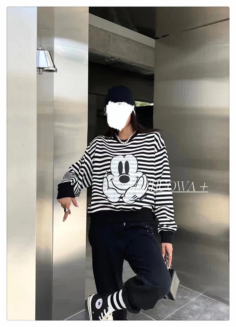 正品卓娃zw秋季新款欧货时尚洋气条纹米奇印花长袖t恤女卫衣外套