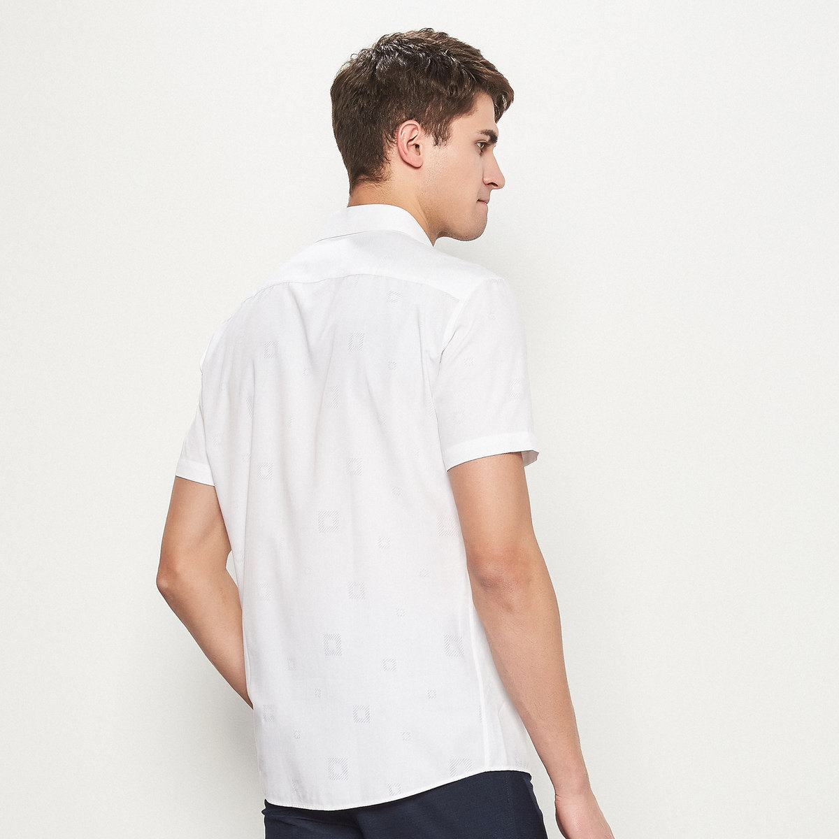 boni堡尼夏季男士短袖衬衫商务休闲白色半袖衬衫