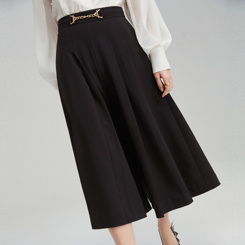 芭蒂娜黑色裙裤中长百褶设计显瘦收腰时尚新款休闲裤