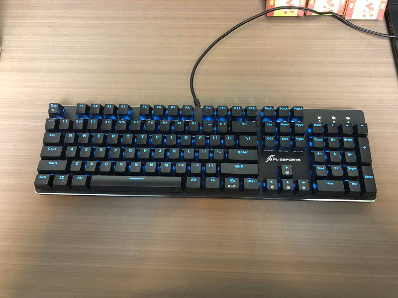 腹灵光魔机械键盘电竞游戏发光笔记本电脑有线凯华键盘