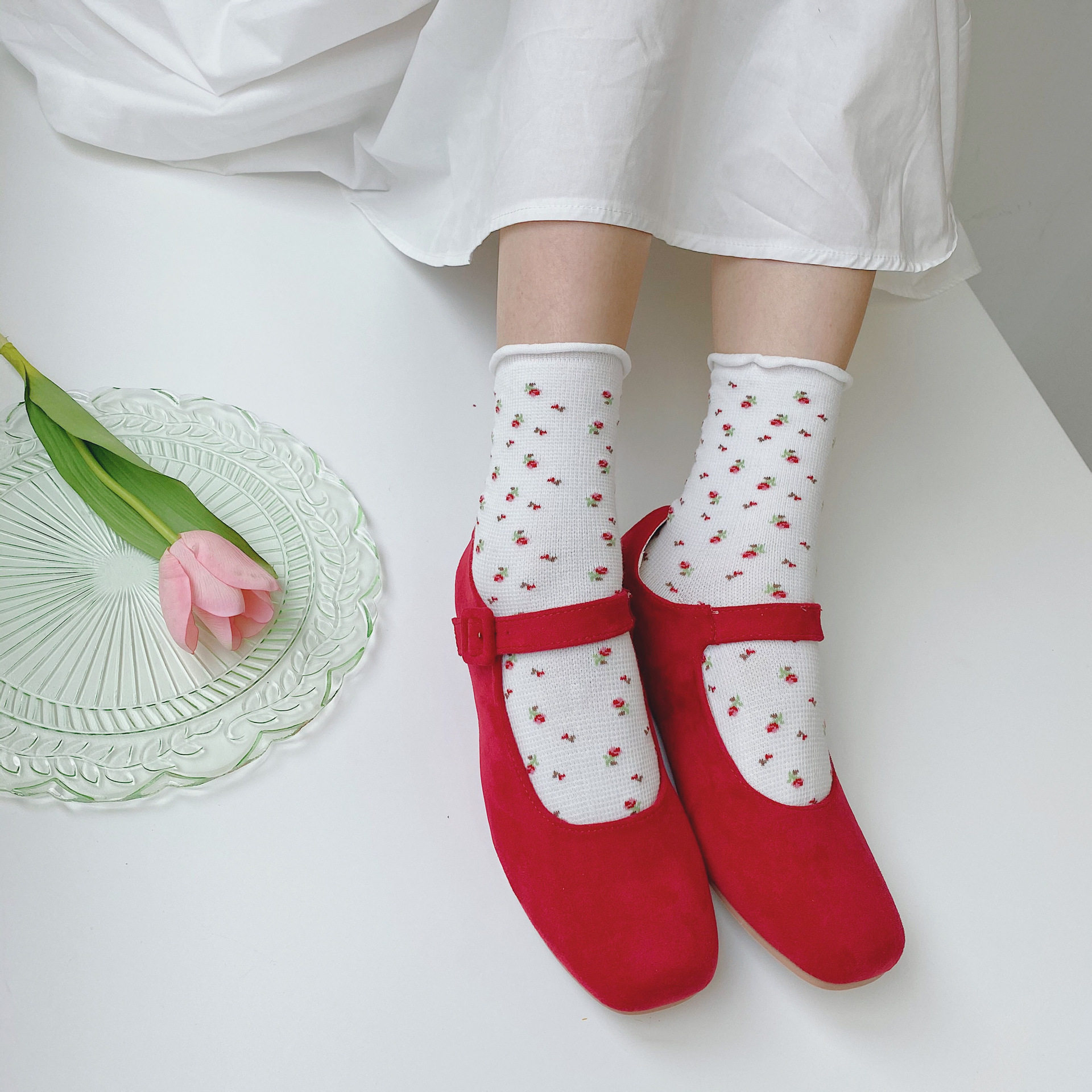 日系卷边白色樱桃袜子女可爱草莓中筒筒袜夏季中筒袜