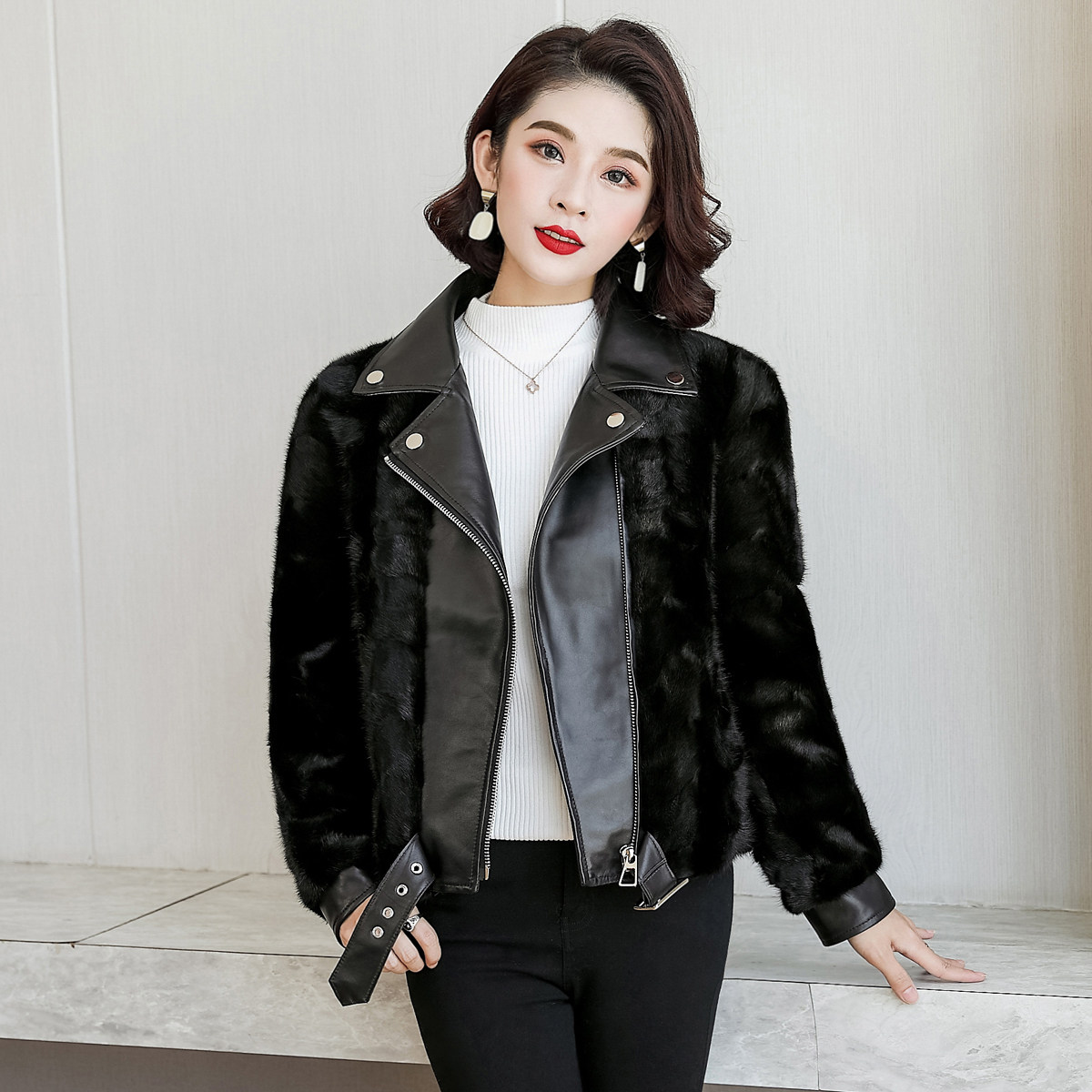 新款2020秋冬海宁水貂皮草外套机车短款女拼皮草