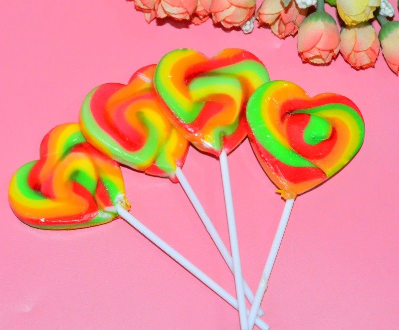 六一糖果礼物17g心形棒棒糖波板糖儿童休闲零食糖果