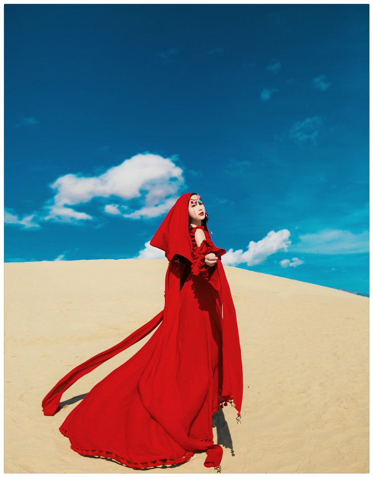 青海茶卡盐湖旅游复古异域民族风红色连衣裙沙漠连衣裙