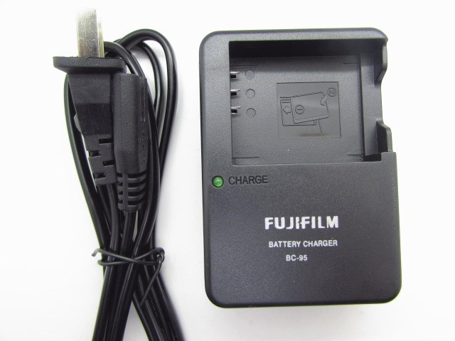 富士x30x70x100x100tx100sf30f31xs1数码相机数码相机充电器