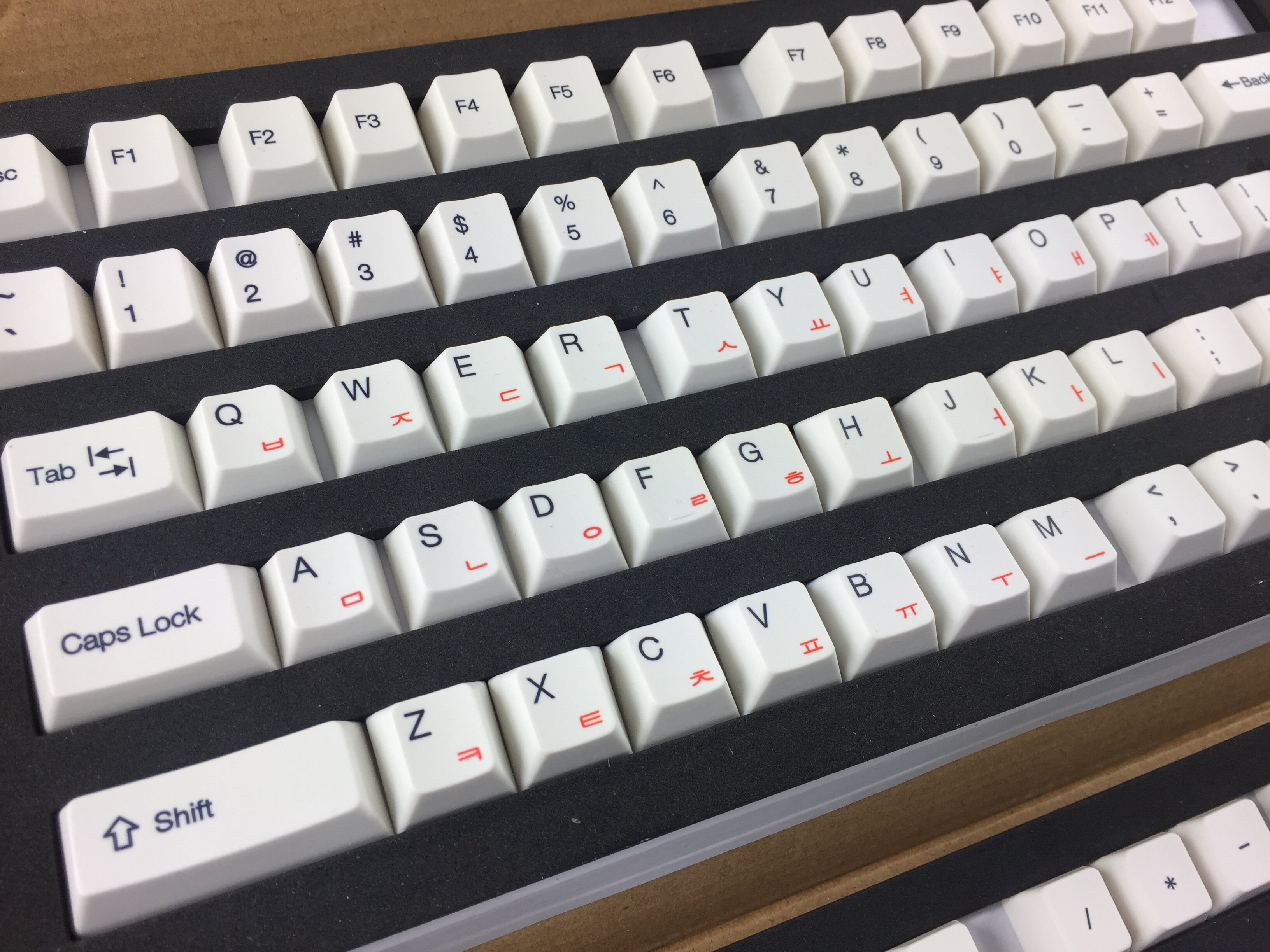 键帽大碳韩文日文俄文热升升华pbt104机械键盘键盘