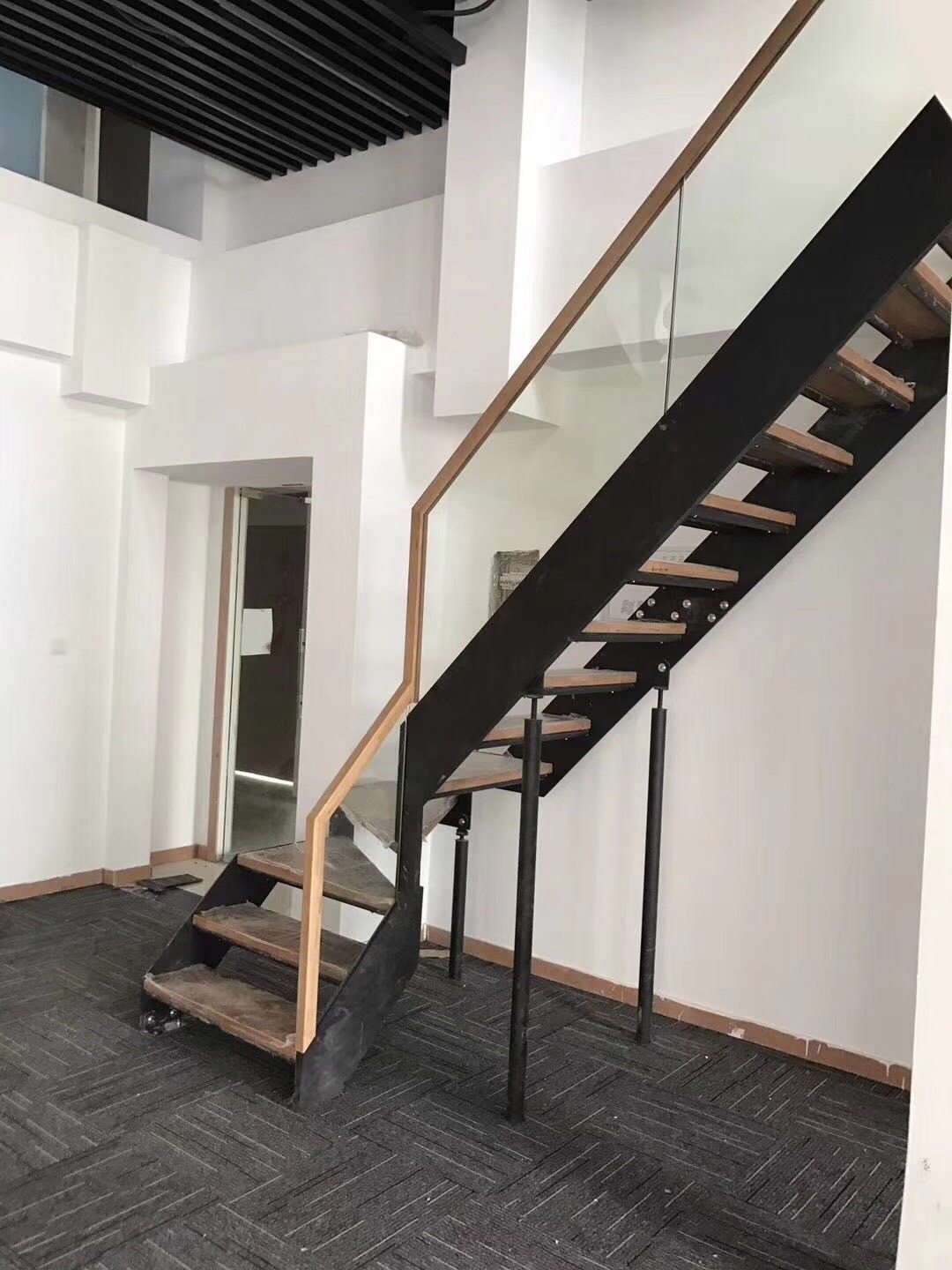 双梁钢木网红旋转楼梯阁楼复式家用loft公寓整体楼梯