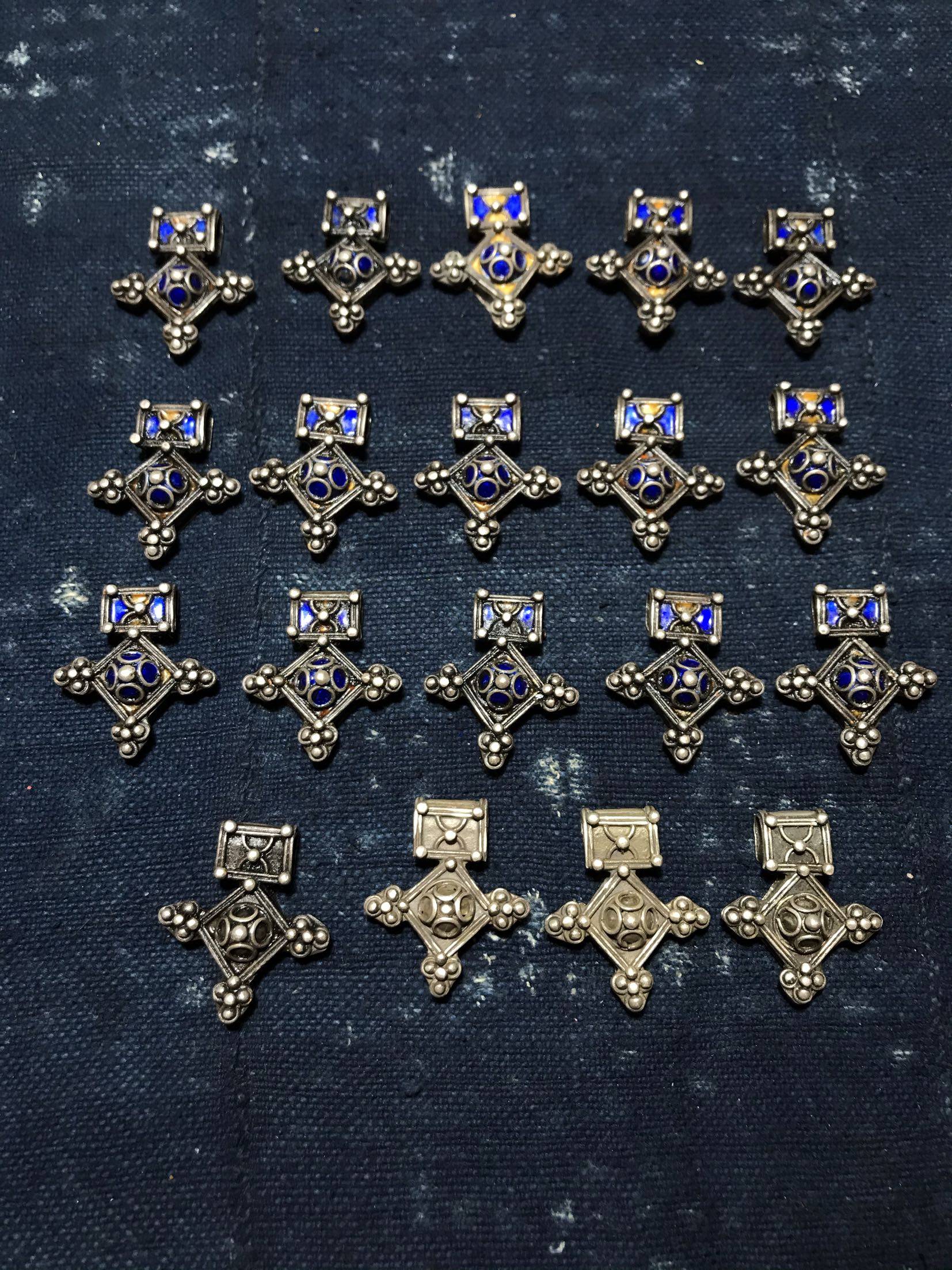 北非摩洛哥三毛同款我的宝贝布格德特蓝色色素吊坠项坠