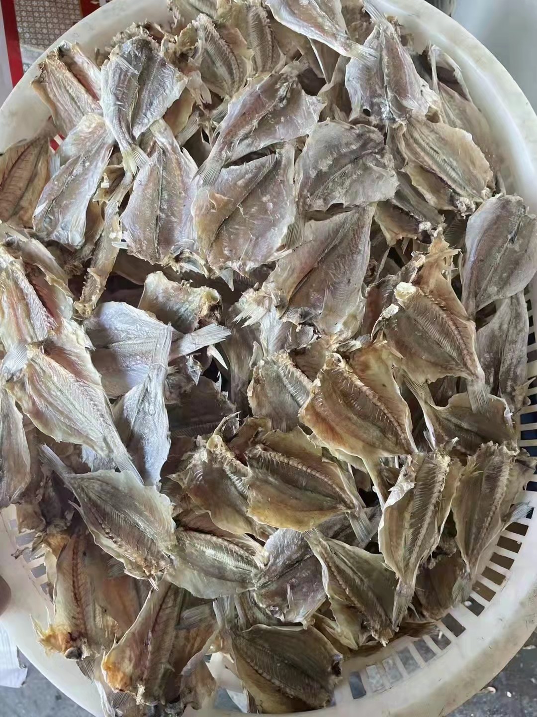 鱼干湛江硇洲本港天然石头白花淡晒咸鱼添加鱼干