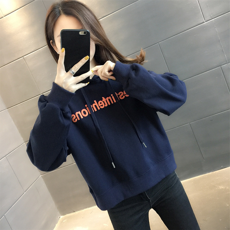 2022年新款春秋薄款女士连帽上衣外套春装宽松短款洋气卫衣女早春