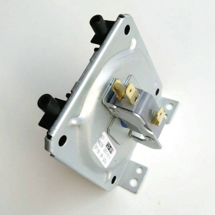 风压开关 强排燃气热水器通用风压开关 e4e5e8风力动故障维修配件