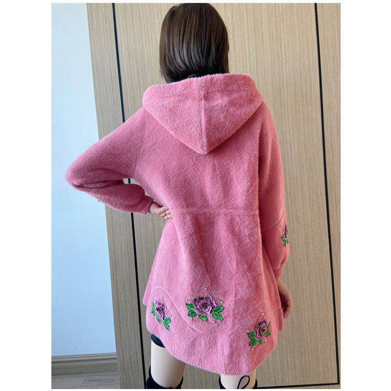 黎洛雅2019新款紫色牡丹花水貂绒大衣