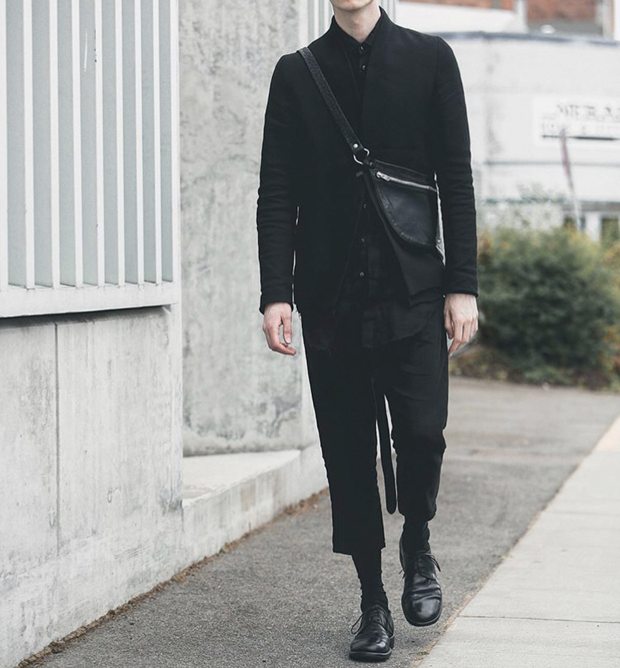 现货guidi男款亚麻质地系带低帮皮鞋时装靴