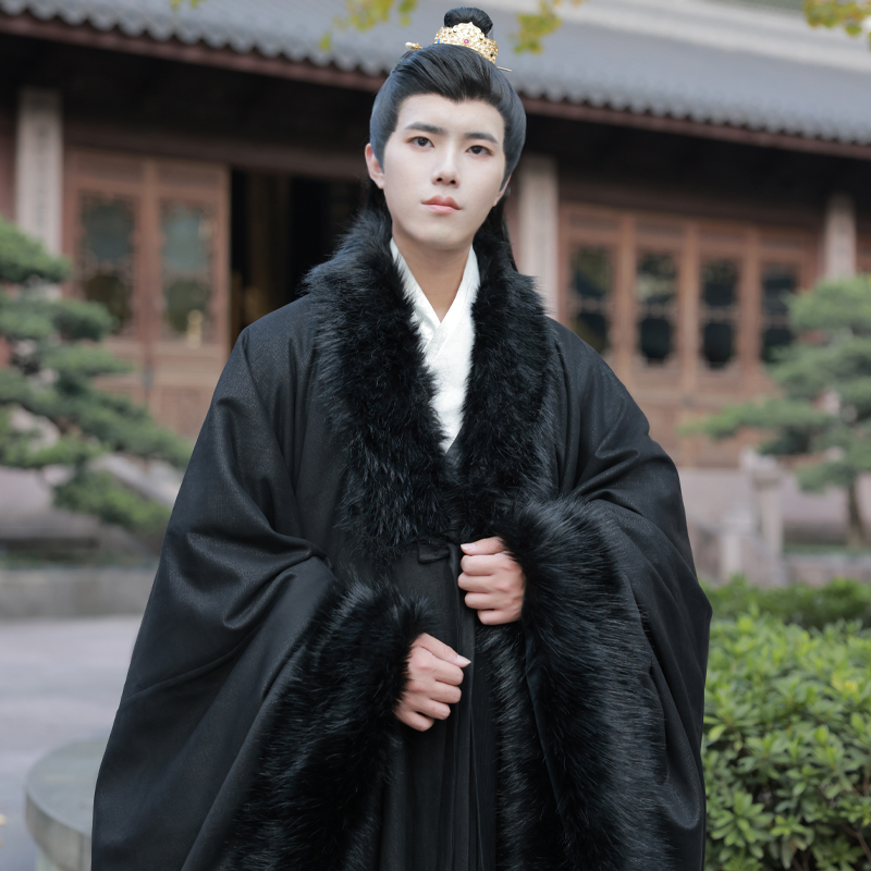 织尚御司原创汉服毛领大氅秋冬双层加绒加厚汉服