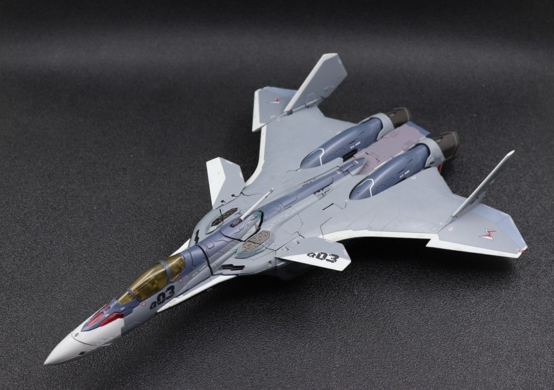 正版万代dx超合金超时空要塞deltavf-31akairos一般机太空堡垒模型