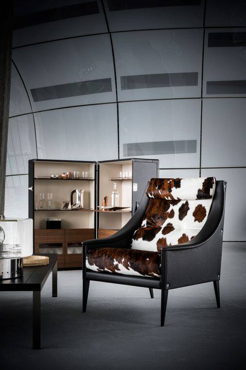 沙发poltronafrau真皮马毛休闲椅小型意大利家具平行沙发椅