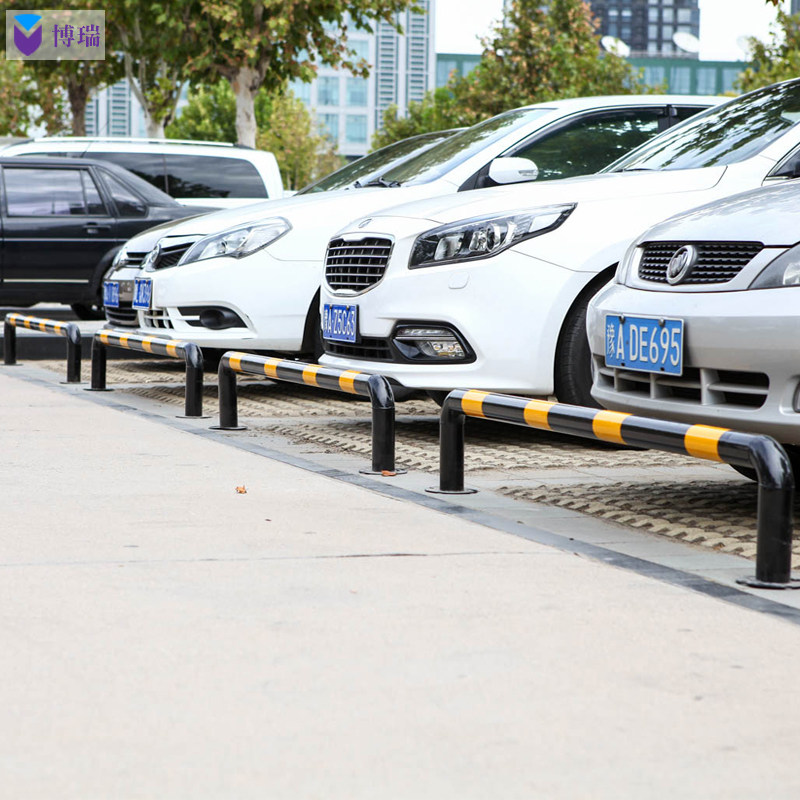 u型交通护栏隔离栏 停车场道路钢管挡车器马路警示杆 防撞栏杆