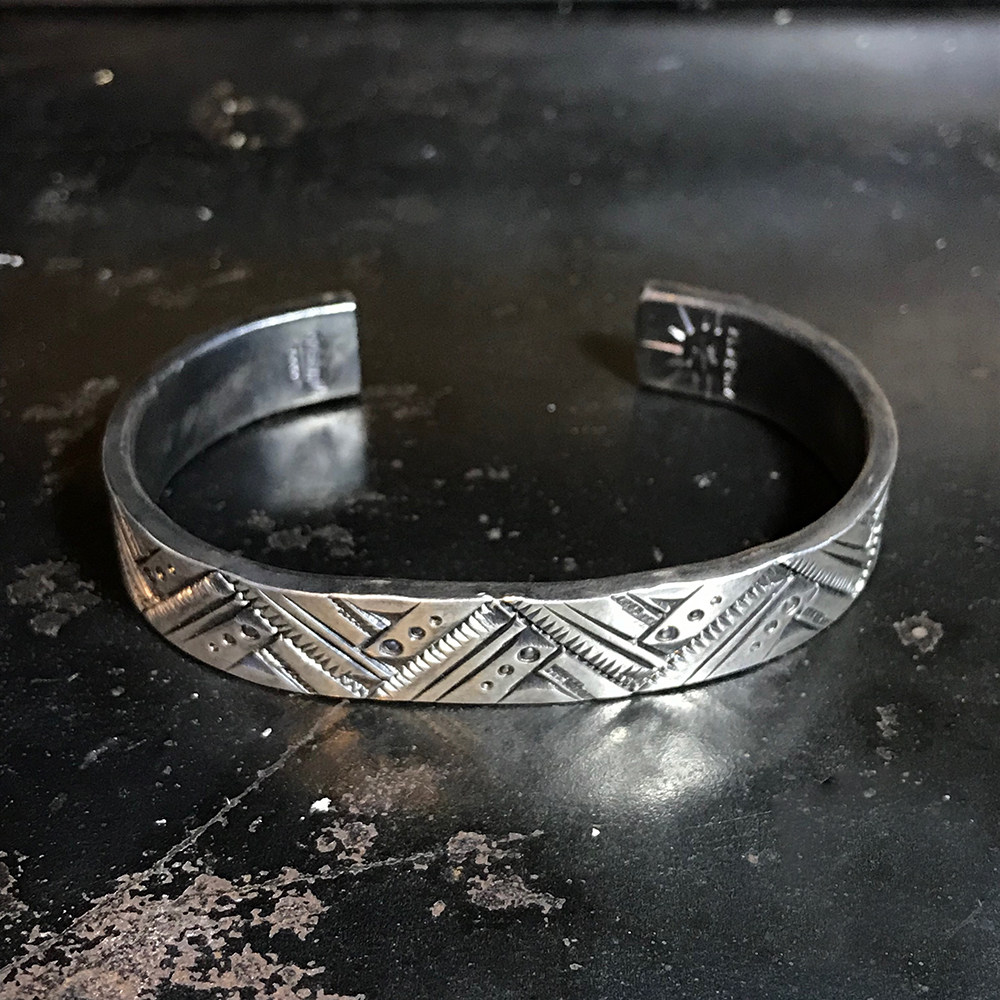 跋折vajra原创山脉图腾手镯手工錾刻复古印第安手镯