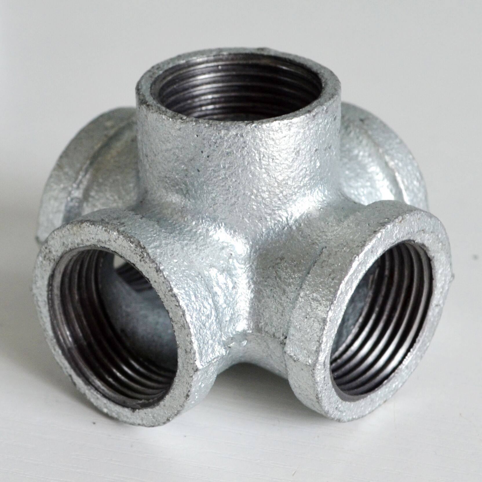 镀锌五通镀锌水暖复古loft工业风管件立体五通水管支架书架接头