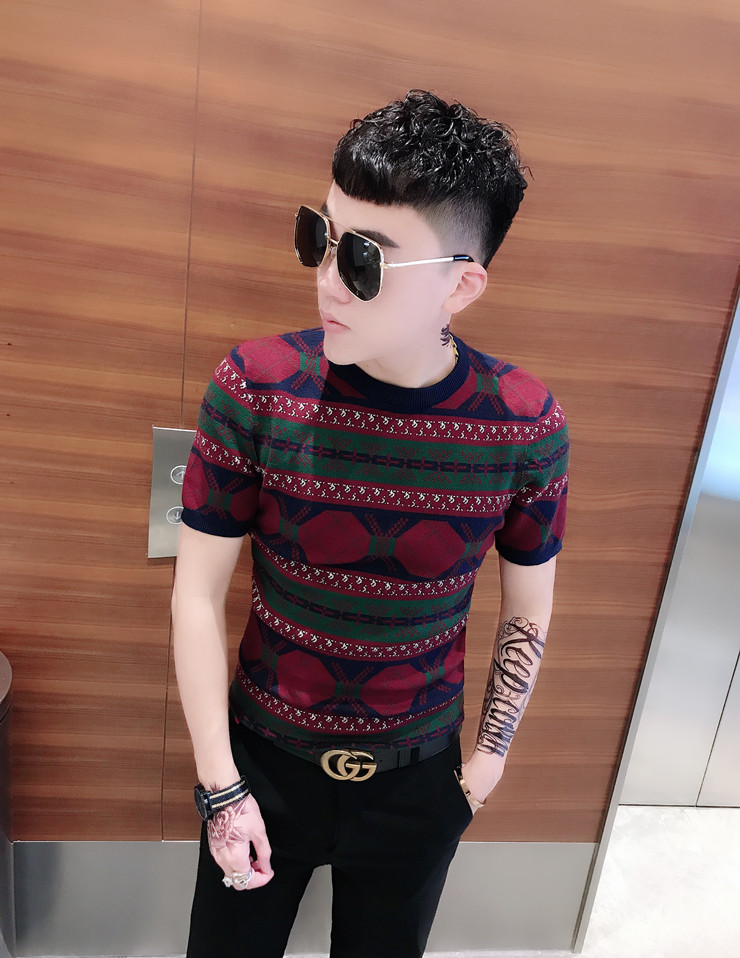 时尚潮流个性提花男士短袖毛衣2021新款韩版修身潮男圆领针织半袖